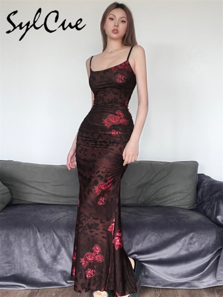 Aglaonema Red - シルクレッドプリントデザインサマーパーティー女王知性エレガント成熟したライトクールソフト女性のロングドレスサスペンダー付き